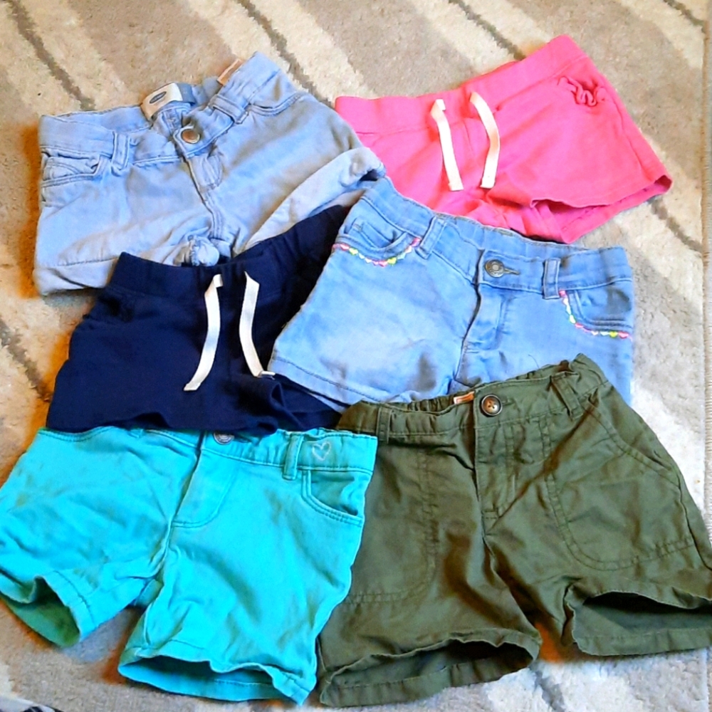 Bundle of shorts